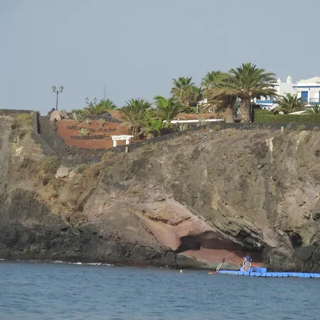 Appartamento Duplex Con Piscina En 1ª Linea De Mar. Super Vistas Playa Blanca (Lanzarote)