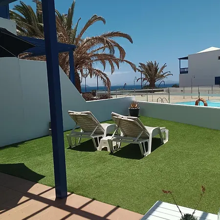 Duplex Con Piscina En 1ª Linea De Mar. Super Vistas Playa Blanca