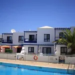 Apartmán Duplex Con Piscina En 1ª Linea De Mar. Super Vistas