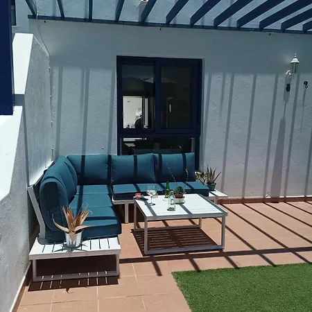 Duplex Con Piscina En 1ª Linea De Mar. Super Vistas *