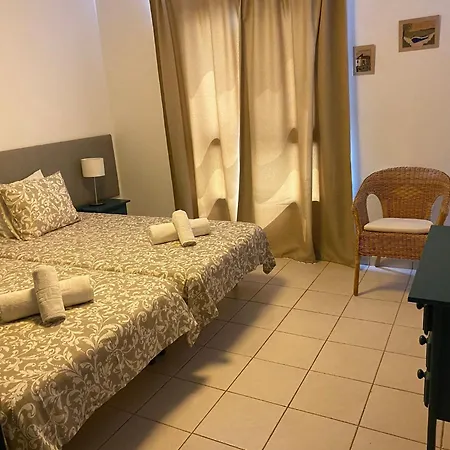 Duplex Con Piscina En 1ª Linea De Mar. Super Vistas Apartmán Playa Blanca (Lanzarote)